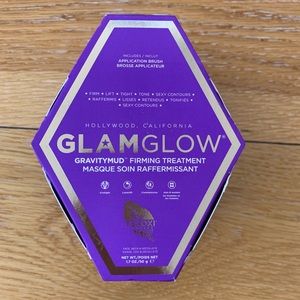 GLAMGLOW Makeup - NWT Glamglow gravitymud mask GLAMGLOW Makeup - NWT Glamglow gravitymud mask